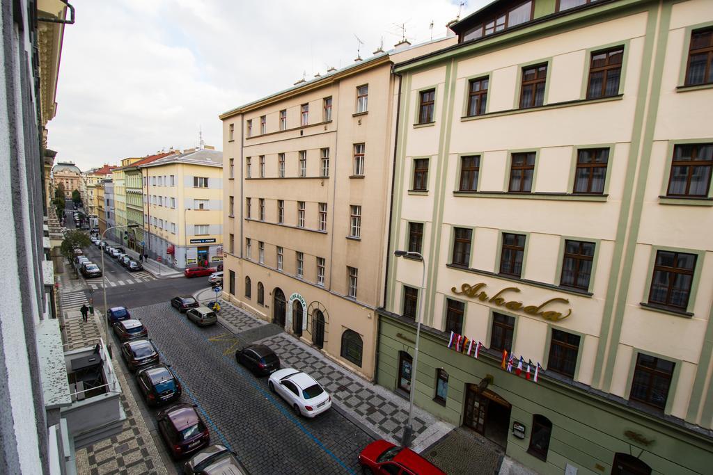 National Museum Apartment By Ruterra Prag Exteriör bild